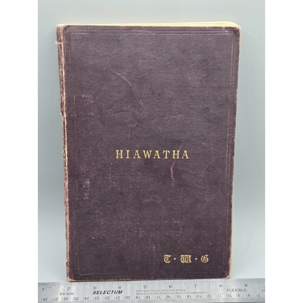 The Song of Hiawatha - by H.W. Longfellow‎ 1900 Octavo Edition Rare